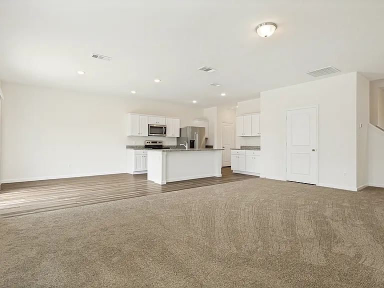 1702 Marquette Dr — Photo 10