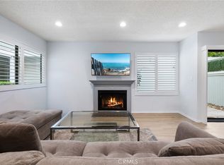 27114 Hidaway Ave UNIT 3, Santa Clarita, CA 91351