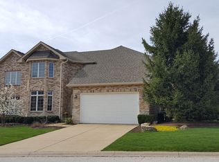 701 Manor Hill Pl, Sugar Grove, IL 60554