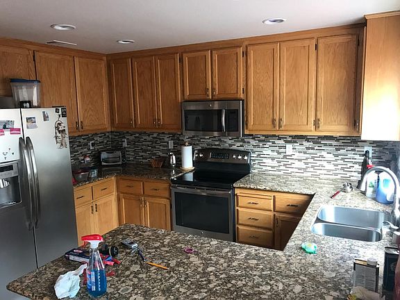 2nd image of 1202 Cosmos Ct