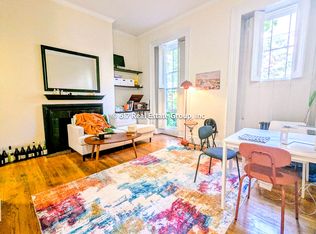 15 Joy St APT 4, Boston, MA 02114