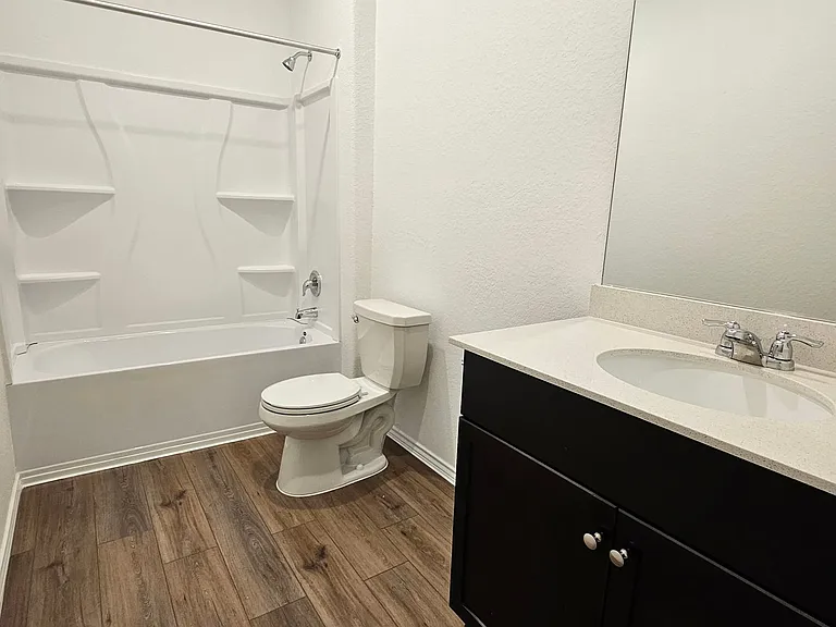 128 Dollars Dr — Photo 24