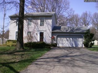 3378 Decamp Rd, Youngstown, OH 44511