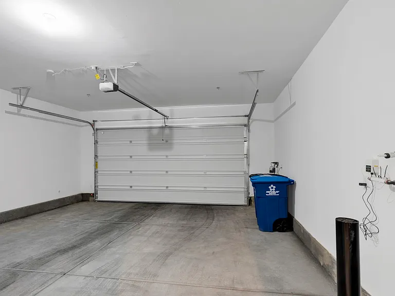 25 Barbara Ln #2 — Photo 11