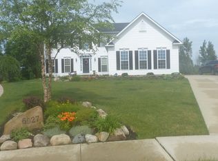 6027 Doe Xing, Lorain, OH