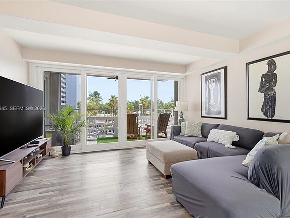 5th image of 1900 S Ocean Dr APT 312