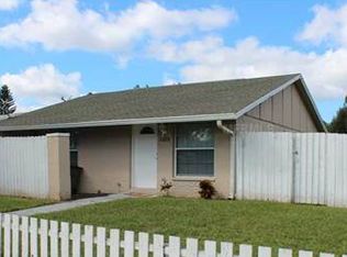 8301 Elkwood Ln, Tampa, FL 33615