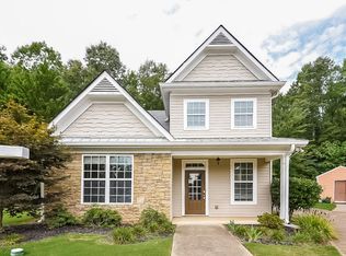 108 Holcomb Manor Ct, Ball Ground, GA 30107