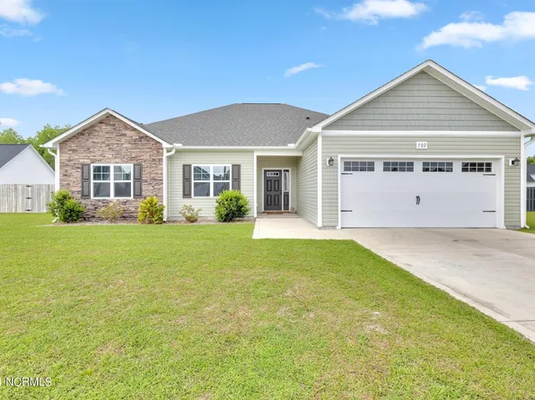 702 Pandion Court, Holly Ridge, NC 28445
