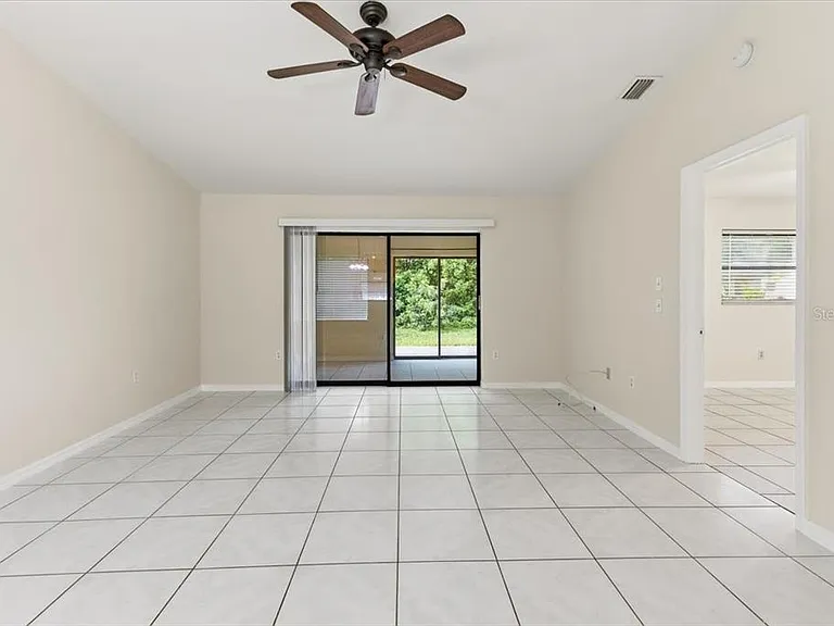10507 Pendleton Ave #B — Photo 5