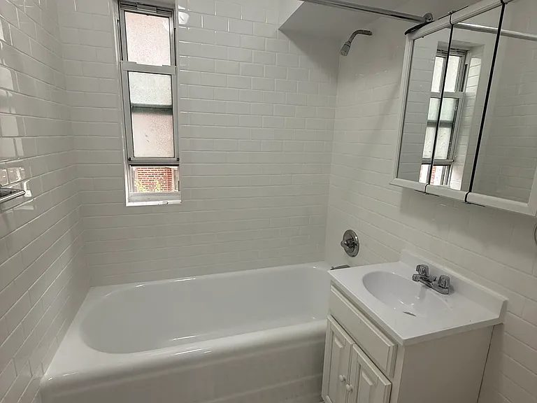 170 72nd St #3 — Photo 5
