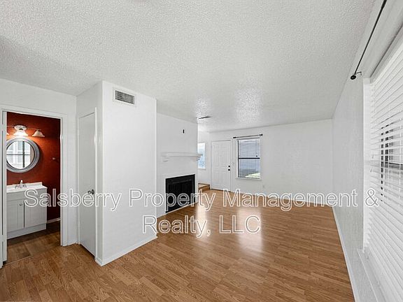 2nd image of 634 Ridgeline Dr