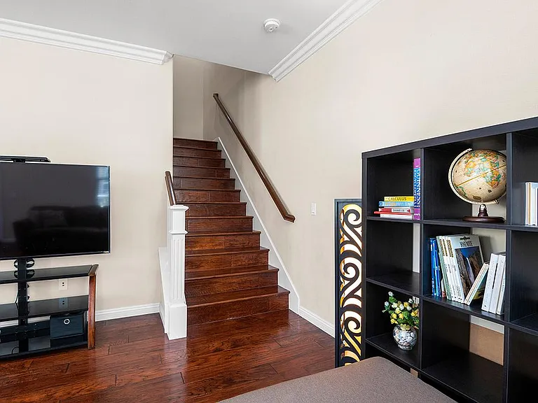 10667 Golden Willow Trl #150 — Photo 20