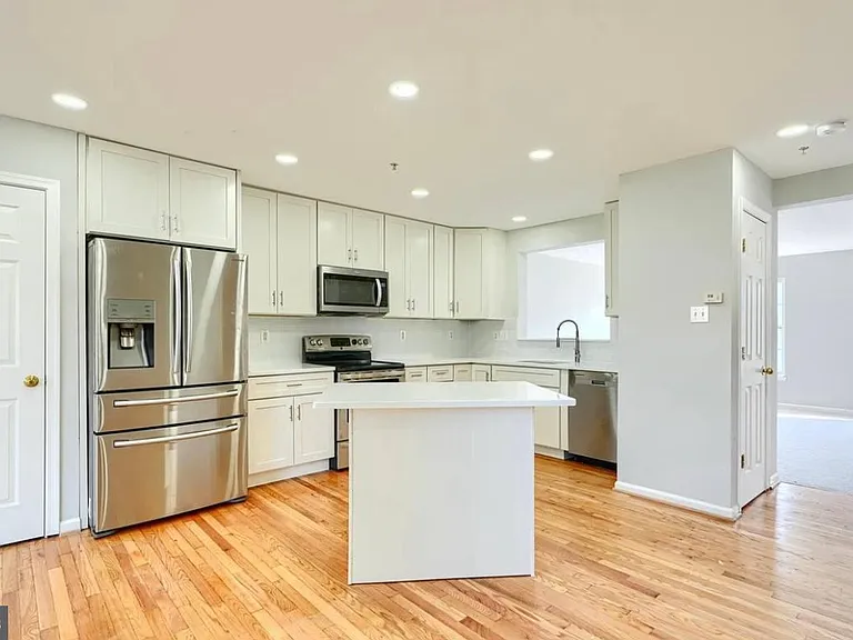 9863 Decatur Rd — Photo 16