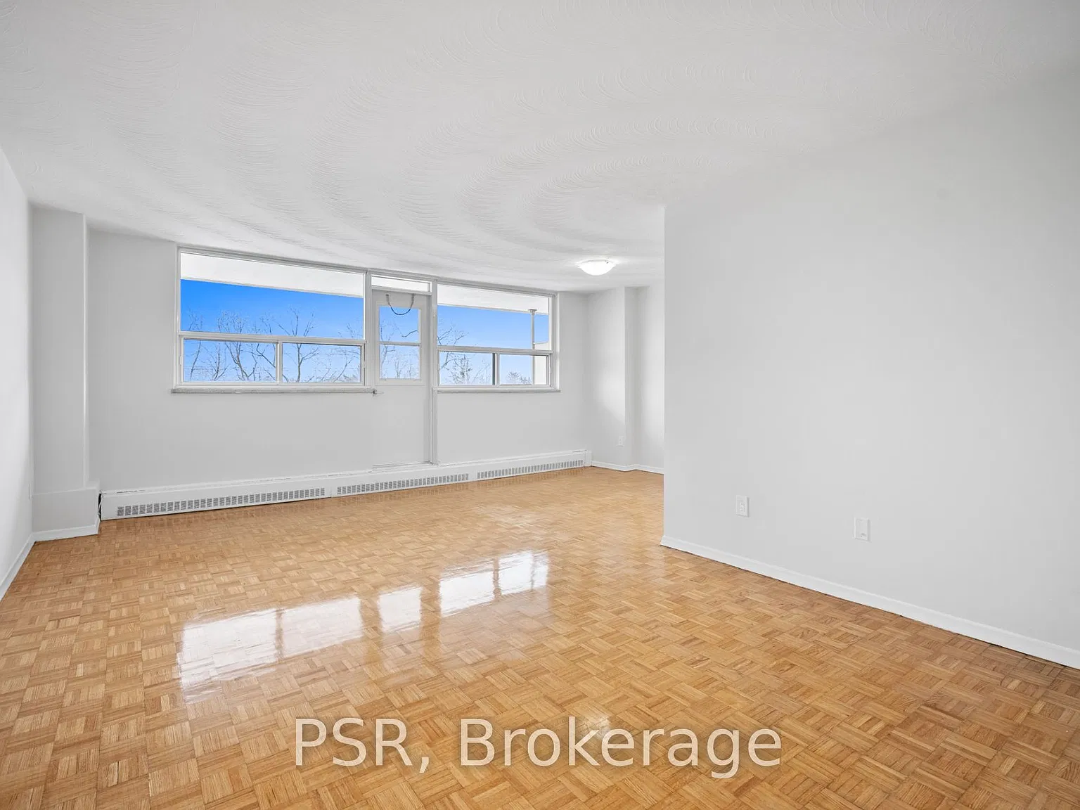 2 bed, $2,300 — Photo 1