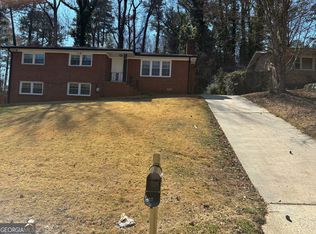 2703 Rainbow Forest Dr, Decatur, GA 30034
