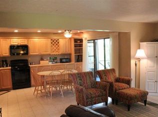 10 Woodson Bend Resort Dr, Bronston, KY 42518