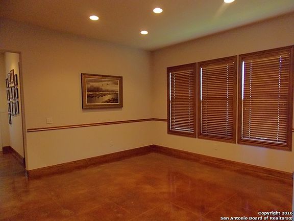 3rd image of 1297 Saddle Club Dr E