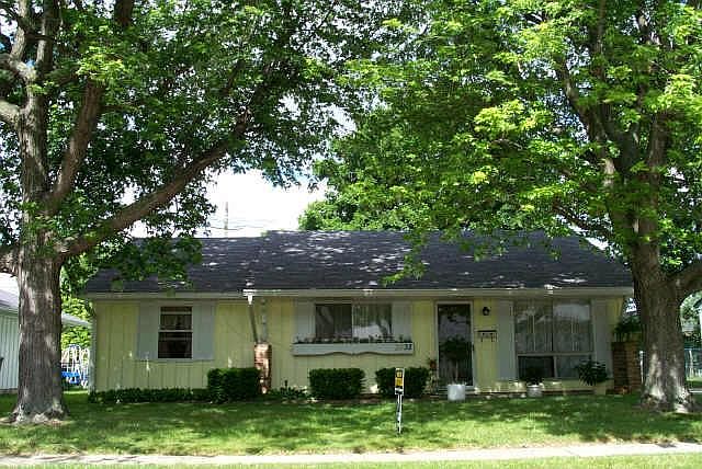 1st image of 3538 N Ashway Dr
