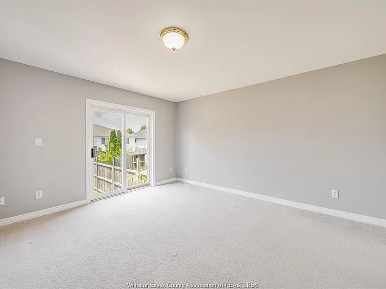 4231 Whiskey Ave — Photo 18