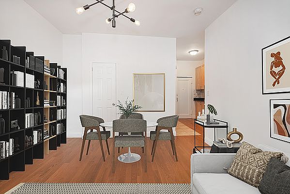 2nd image of 216 E 28th St #2F