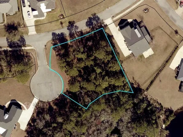 104 Baiter Ct, Saint Marys, GA 31558