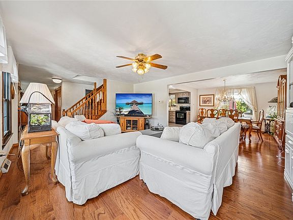 5th image of 5907 Glen Hill Dr