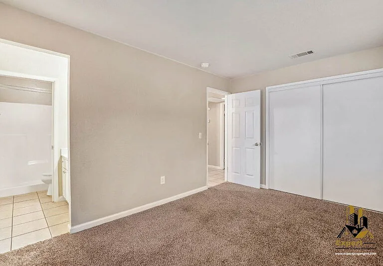 6412 Benning St #5 — Photo 13