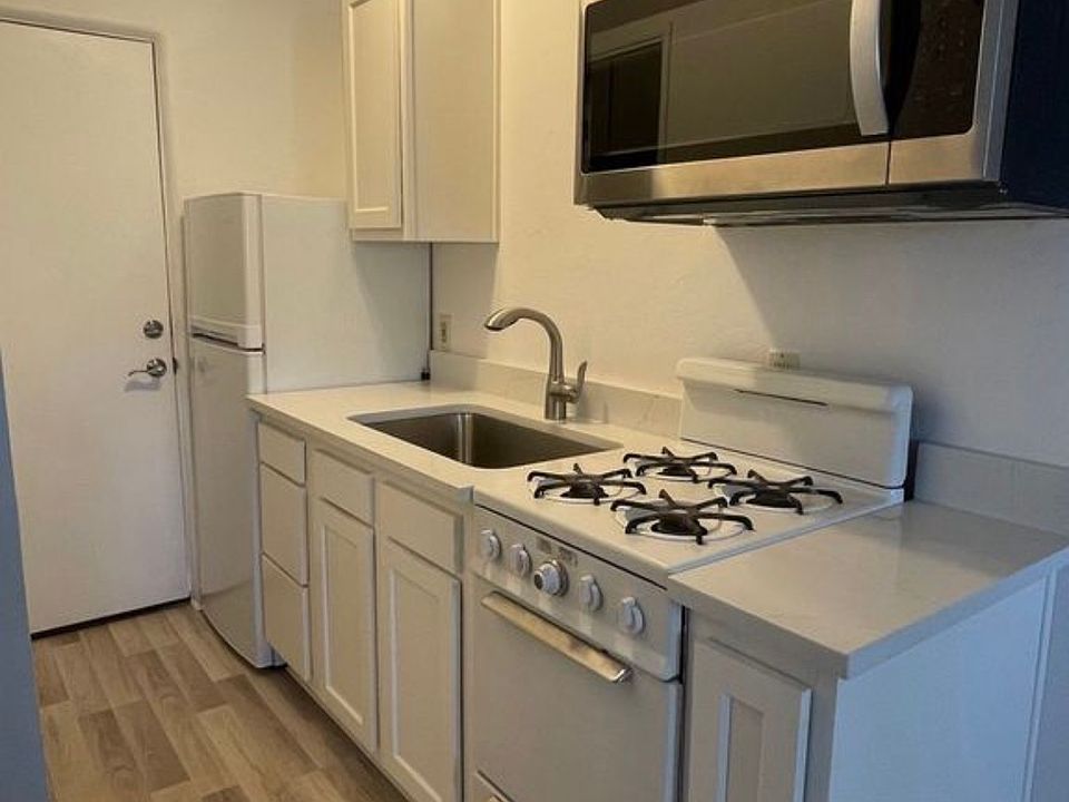 1st image of 2030 N Vine Ave #2030