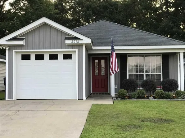 2098 Spring Grv W, Mobile, AL 36695