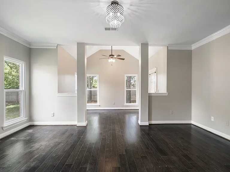 540 Bancroft Way — Photo 12