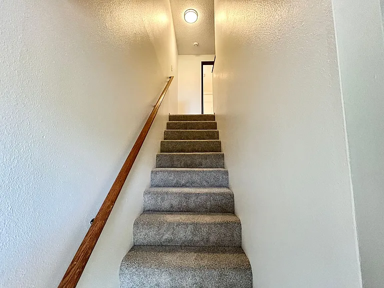 15865-15869 SW Misty Ct — Photo 26