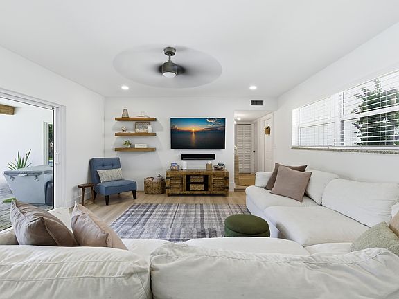 2nd image of 9744 Dahlia Avenue