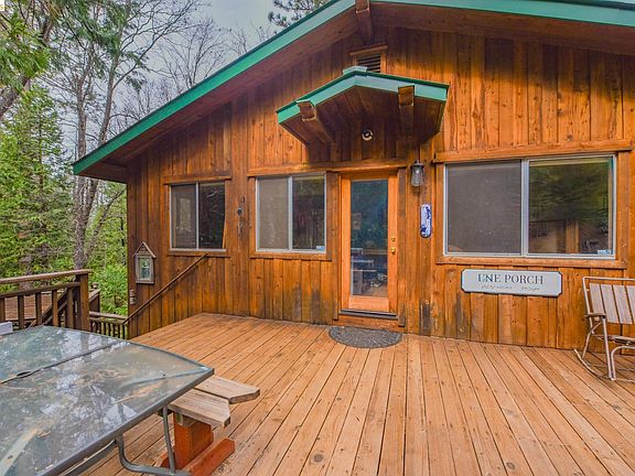 2nd image of 24132 Awahanee Rd