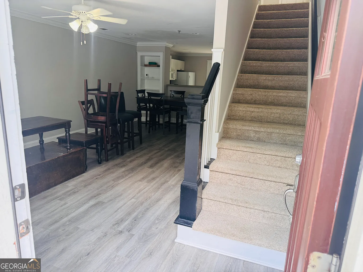 2 bed, 2.5 bath, $1,800 — Photo 3