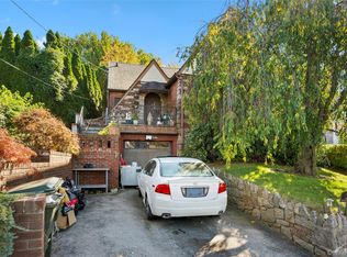 36 Hayward St, Yonkers, NY 10704