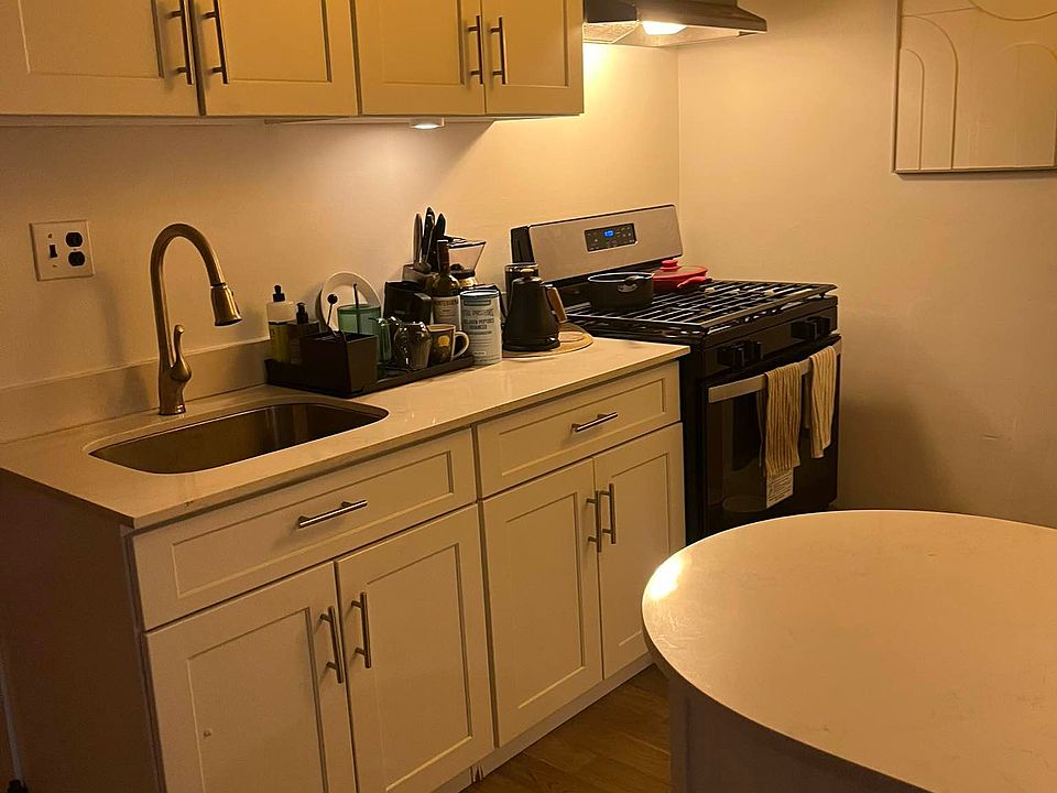 1st image of 141 Richardson St Floor 2