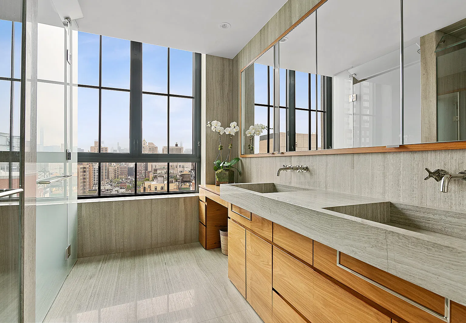 60 East 86th Street — Photo 4