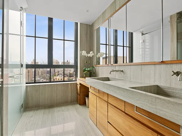 60 East 86th Street image 4 of 11