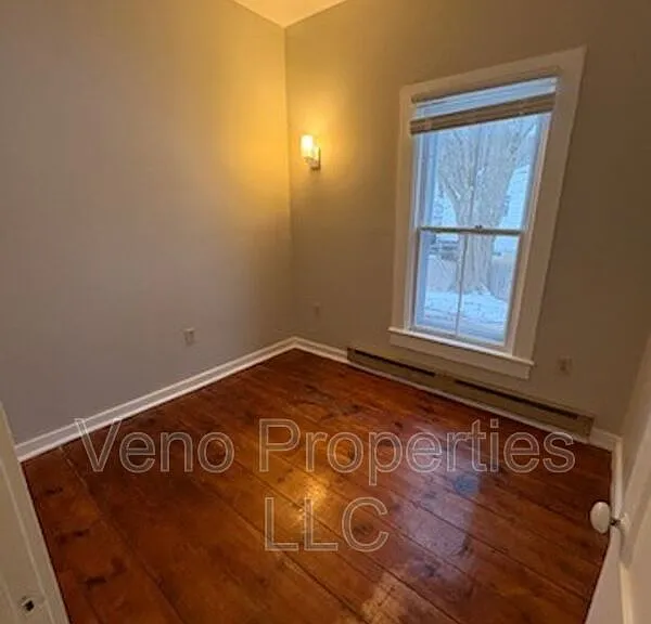 1 Pleasant St #1W — Photo 7