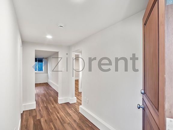 4th image of 6000 Bayview Ave APT A