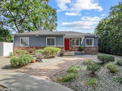 18823 Wyandotte St, Reseda, CA, 91335
