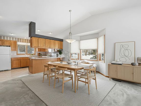 2nd image of 6475 Leisure Creek Dr SE #226