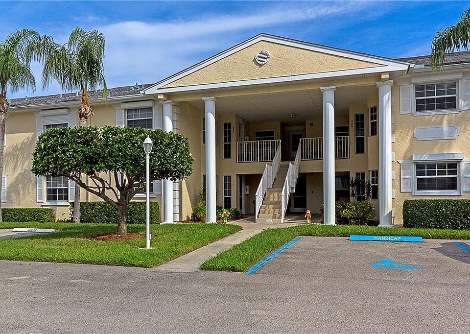 1st image of 740 Lake Orchid Cir Unit 740-204