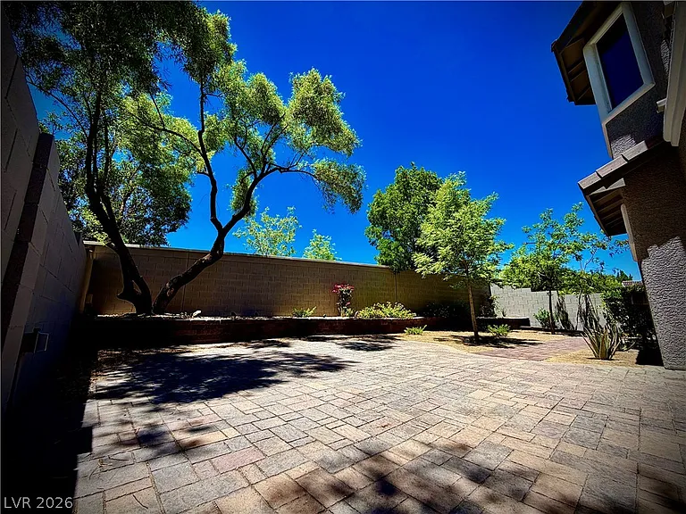 3347 Chesterbrook Ct — Photo 34