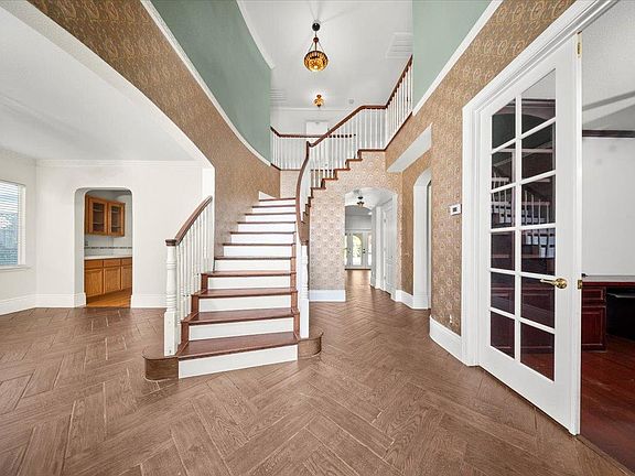 5th image of 4246 Merchant Ln