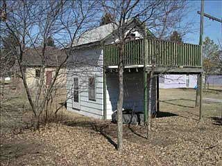 3rd image of 474 Hager St