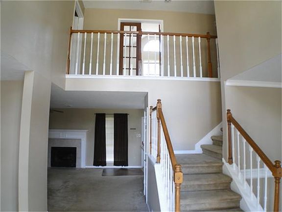 4th image of 22306 Wildwood Grove Dr