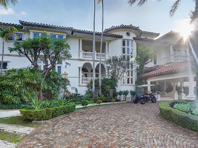 260 Cape Florida Dr — Photo 18