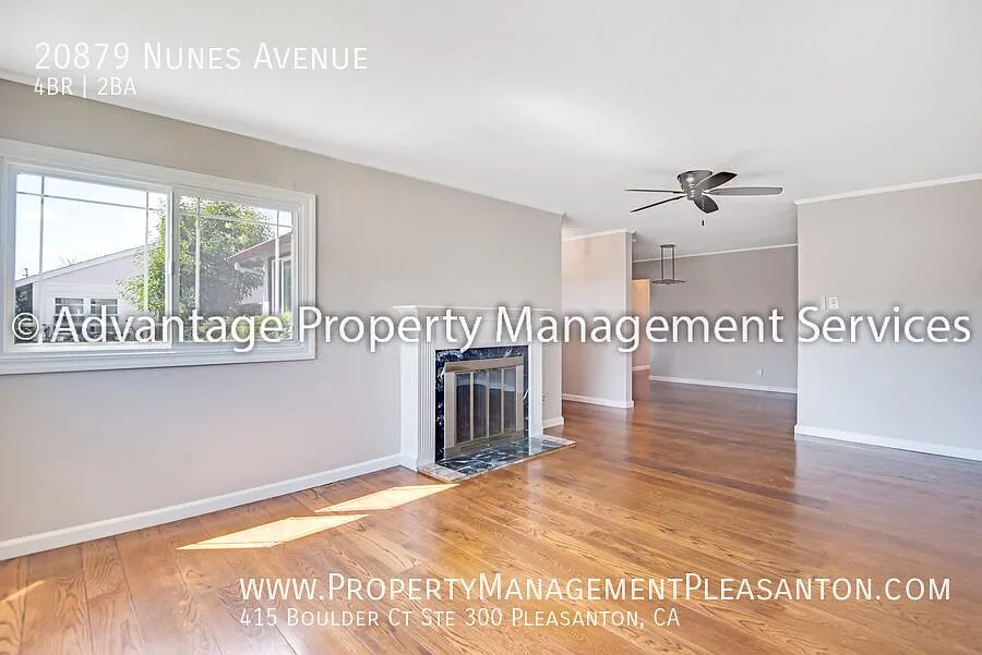 Nice 4 Bed, 2 Bath, 1,683 sq ft house off Castro Valley Blvd — Photo 3